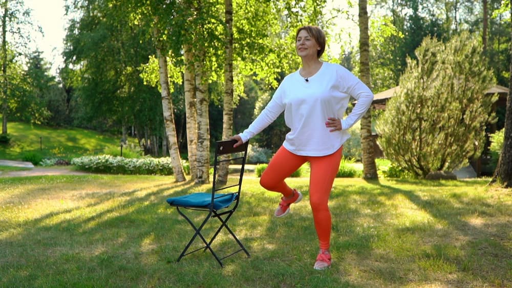 Зарядка на грядке